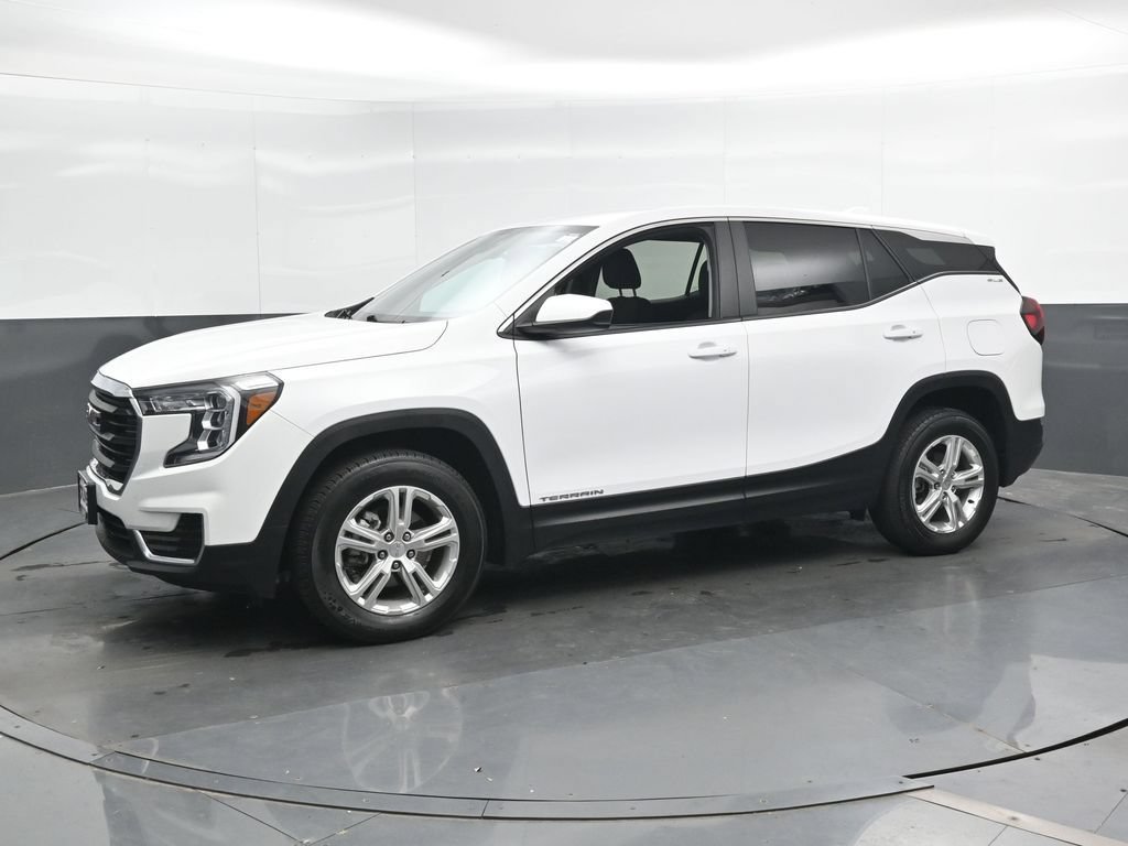 Used 2024 GMC Terrain SLE AWD/4WD image 7