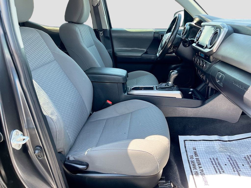 Used 2023 Toyota Tacoma SR5 image 25