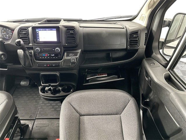 Used 2024 RAM ProMaster 2500 w/ Convenience Group image 23