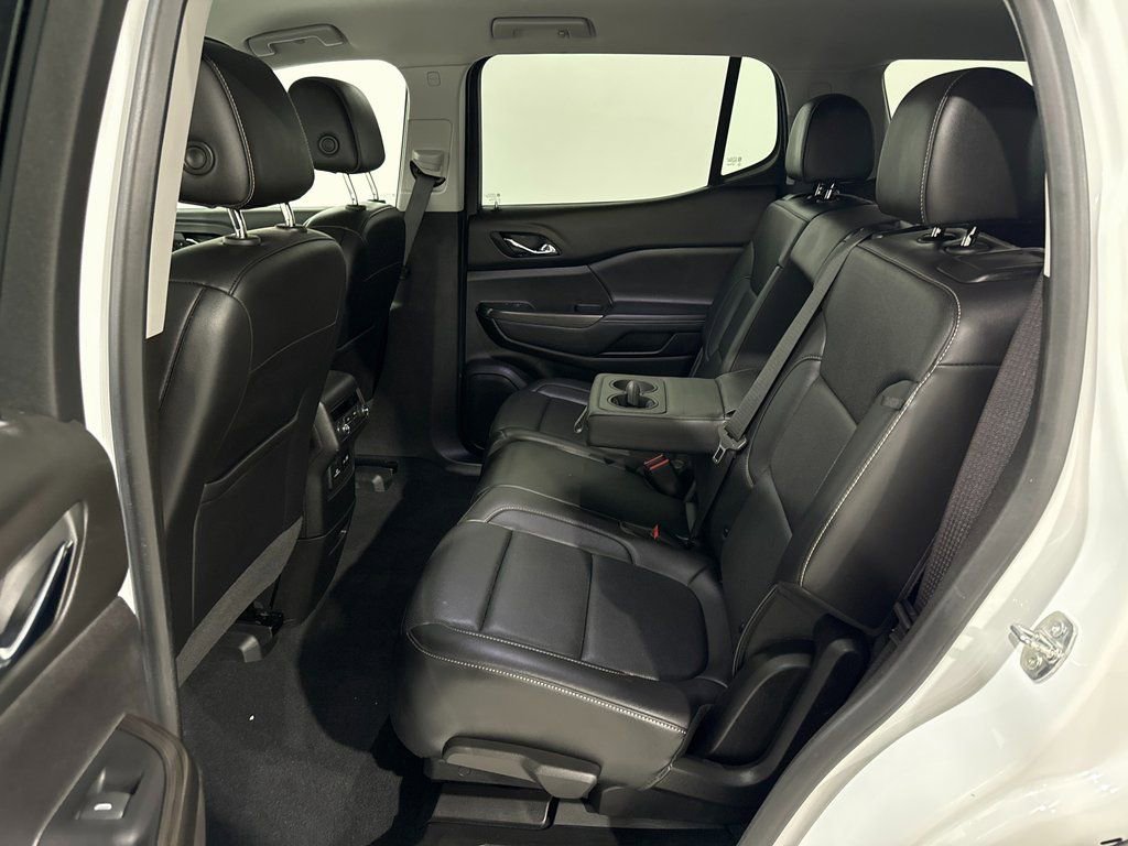 Used 2023 GMC Acadia SLT image 21