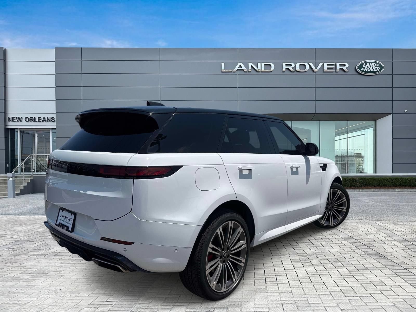 Used 2024 Land Rover Range Rover Sport Dynamic SE AWD/4WD image 7