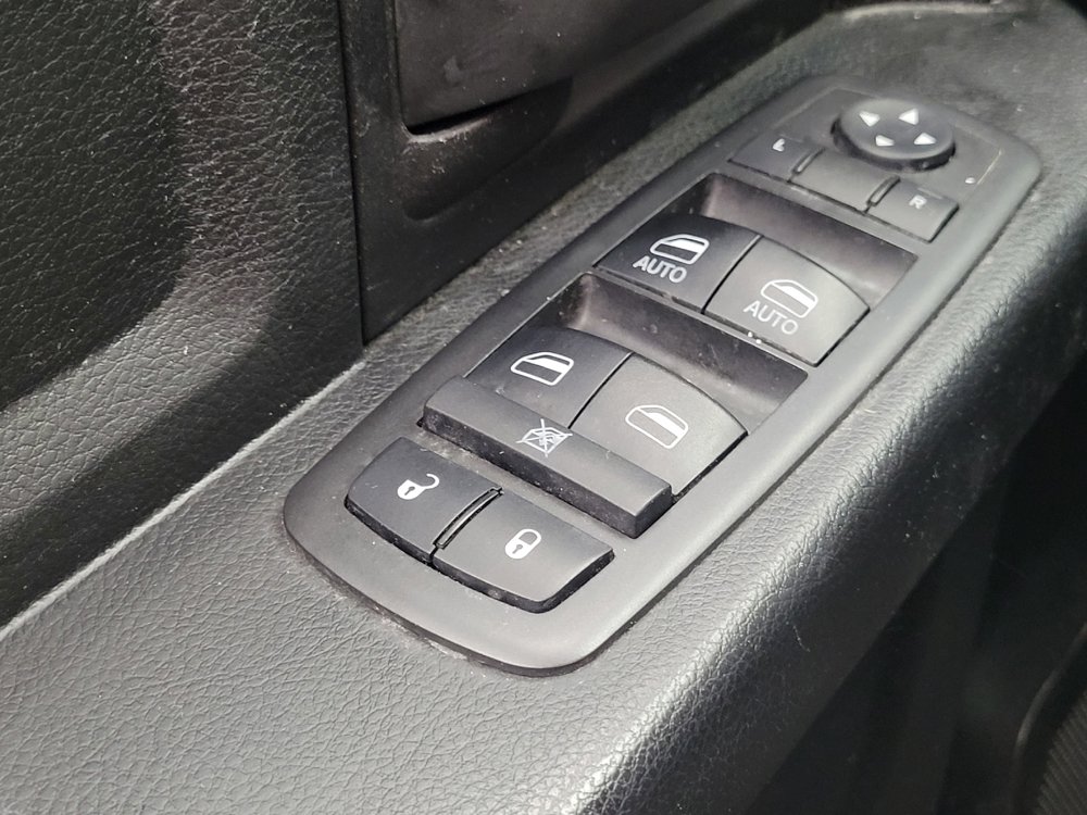 Used 2018 RAM 1500 Tradesman RWD image 27