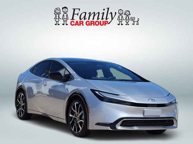 New 2026 Toyota Prius Plug-In Hybrid image 2