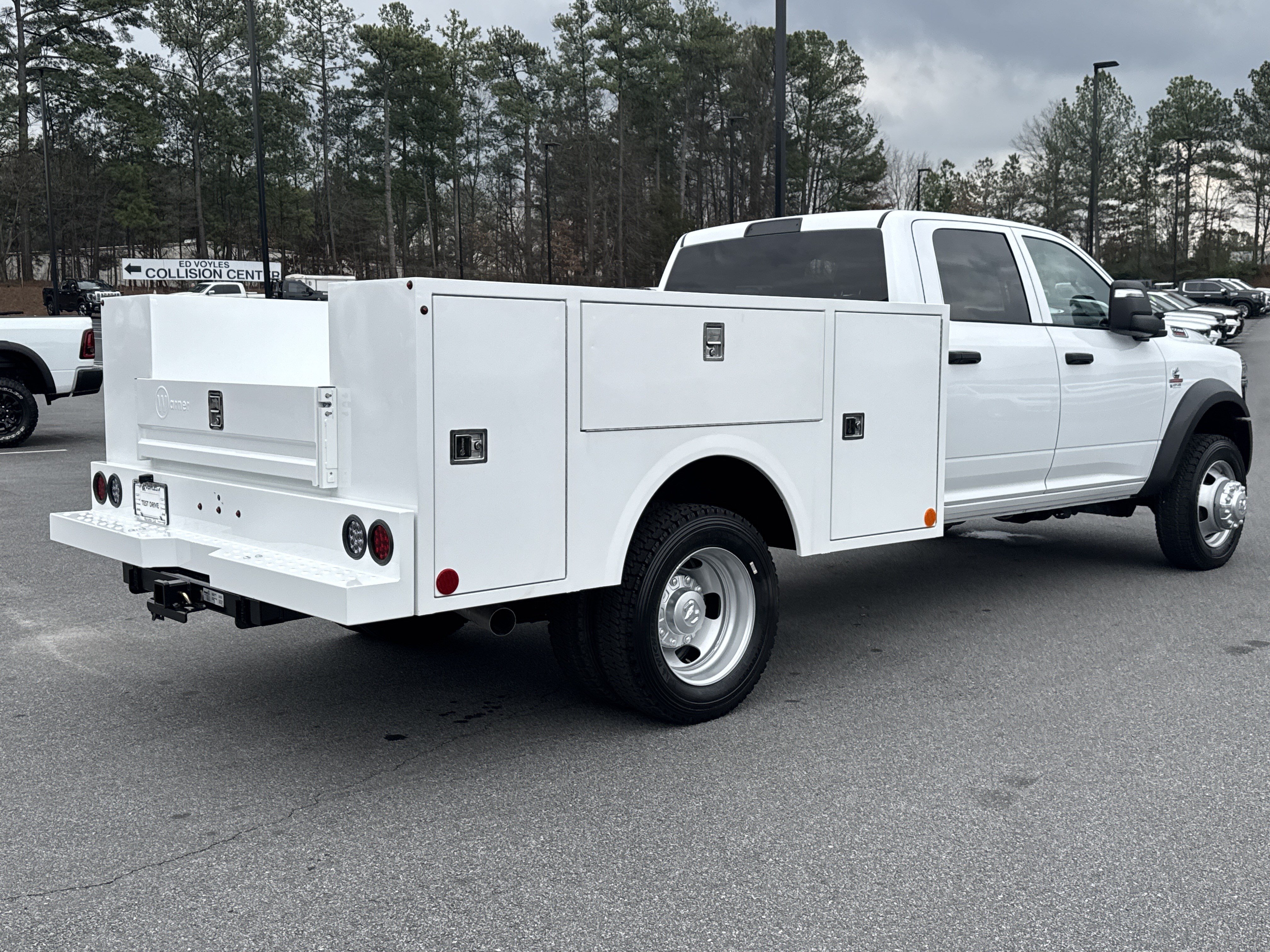 New 2026 RAM 5500 Tradesman w/ Chrome Appearance Group AWD/4WD image 3