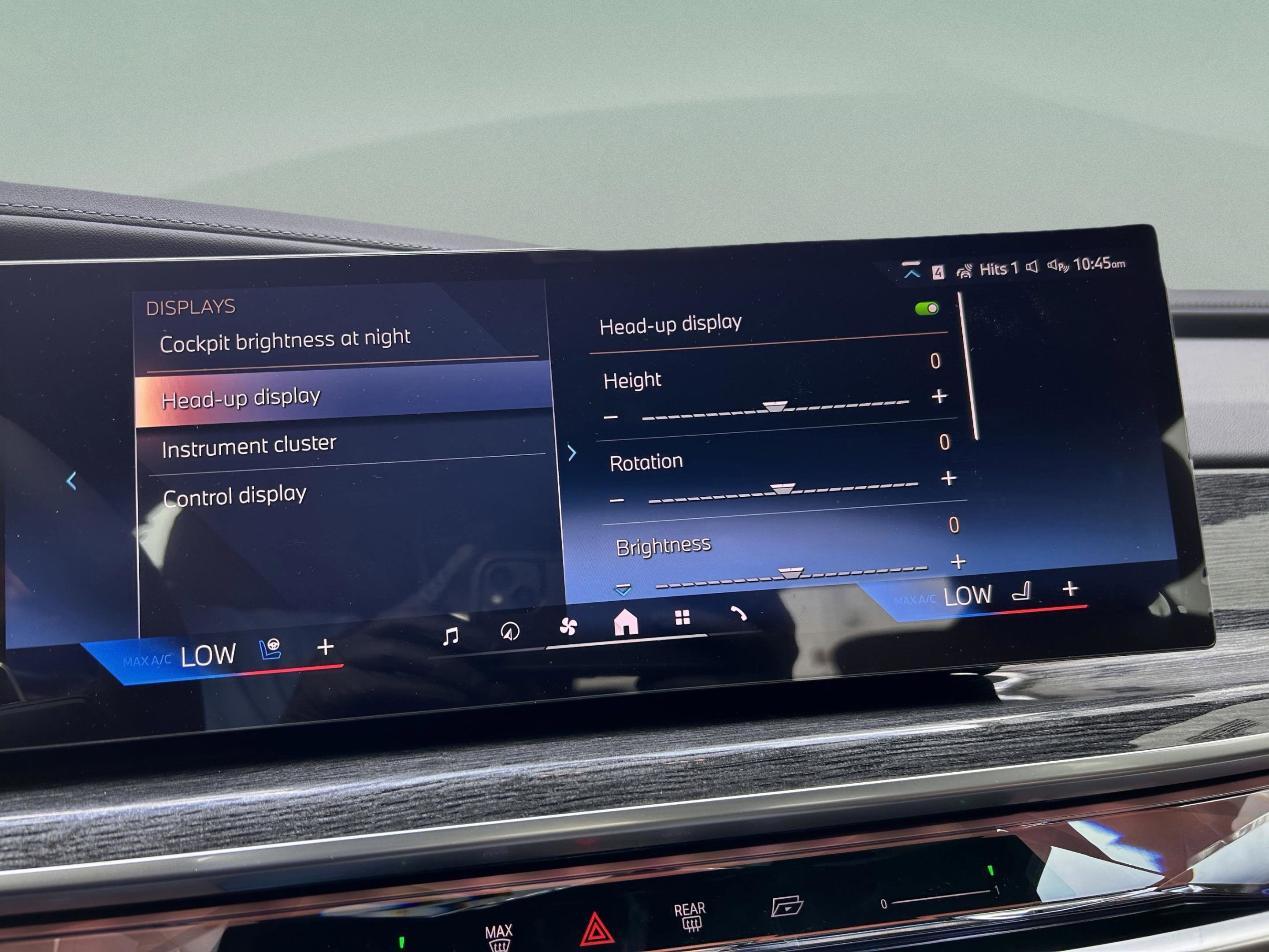 Used 2025 BMW 750e xDrive w/ Executive Package image 19