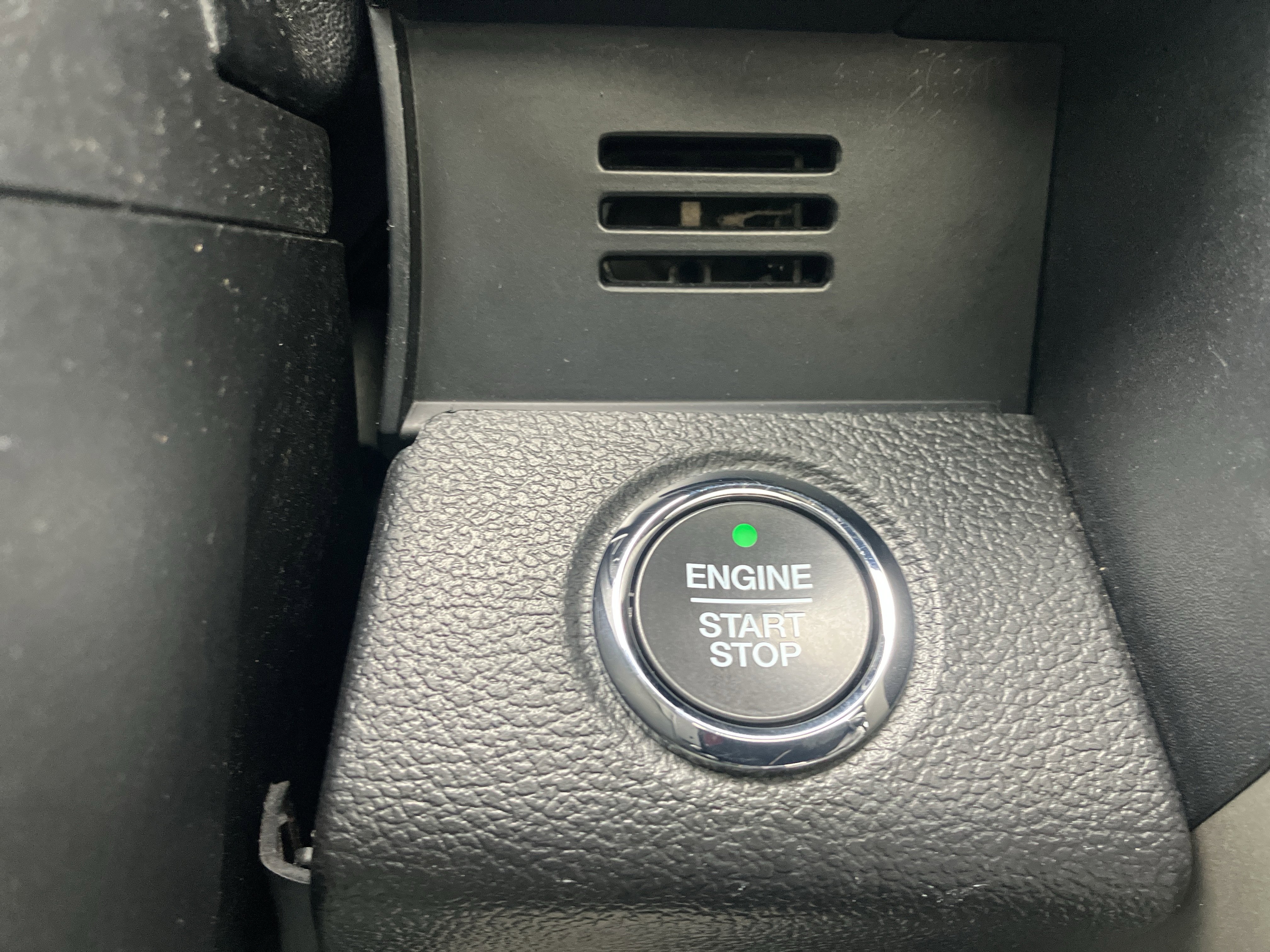 Used 2019 Ford F150 Lariat w/ Equipment Group 502A Luxury image 30