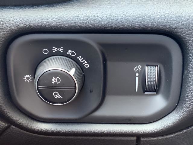 New 2025 RAM 2500 Big Horn image 35