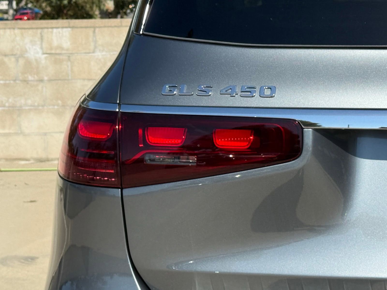 New 2026 Mercedes-Benz GLS 450 4MATIC image 9