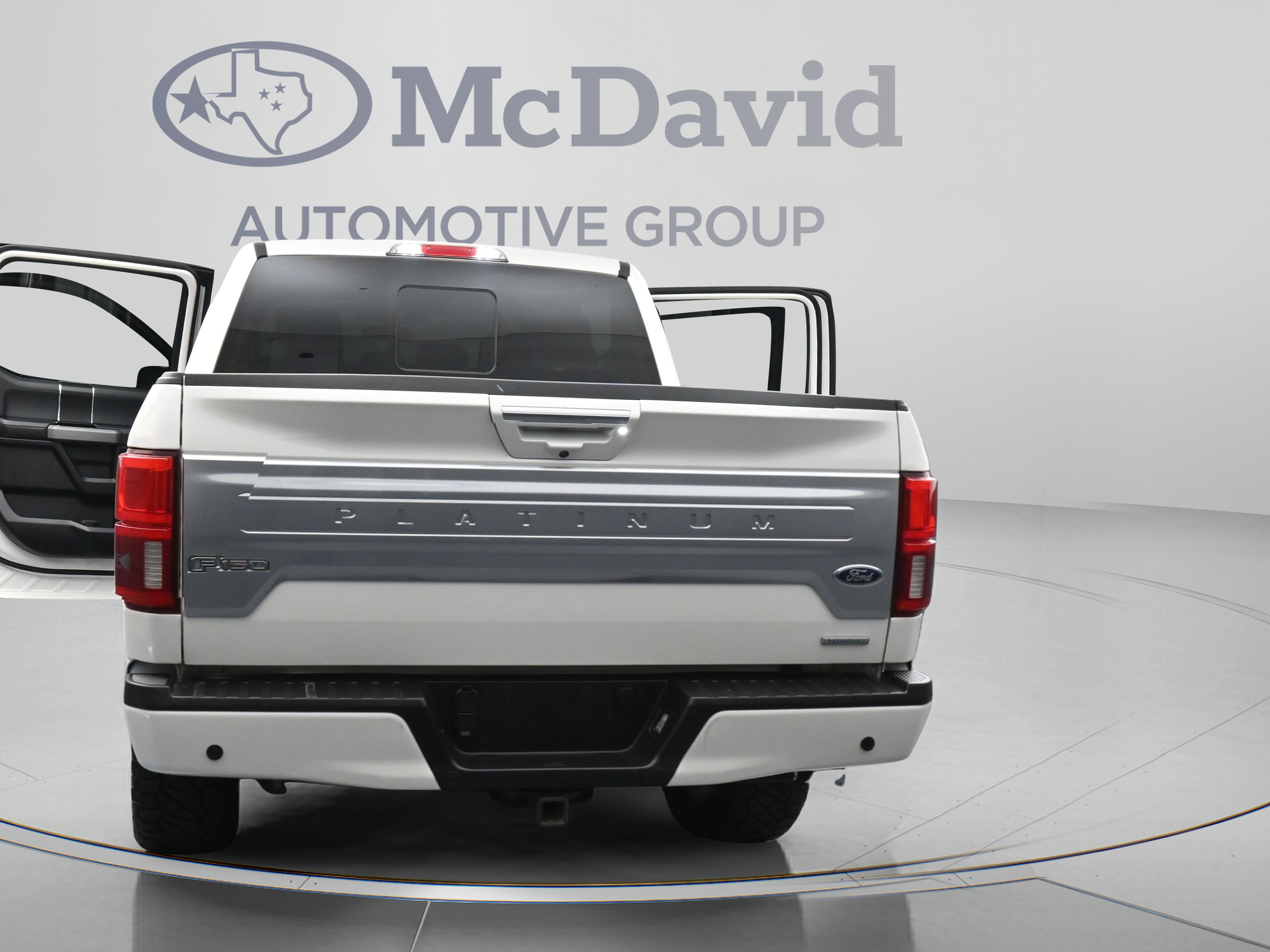 Used 2018 Ford F150 Platinum w/ Equipment Group 701A Luxury AWD/4WD image 44