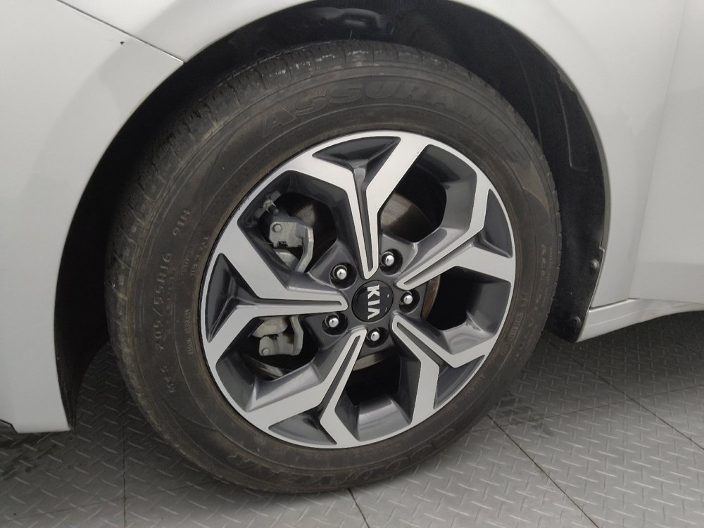 Used 2020 Kia Forte LXS image 31