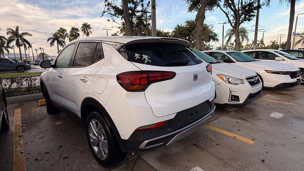 Used 2024 Buick Encore GX Preferred FWD image 8