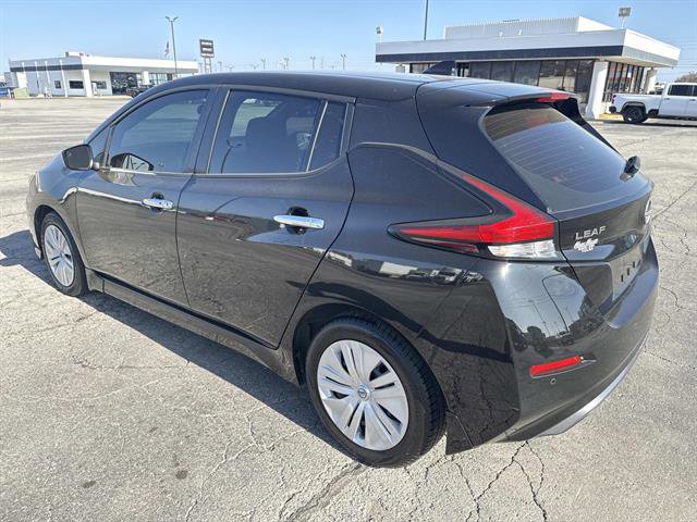 Used 2023 Nissan Leaf S image 8