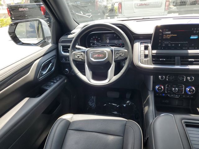 Used 2024 GMC Yukon XL SLT w/ SLT Luxury Package RWD image 12