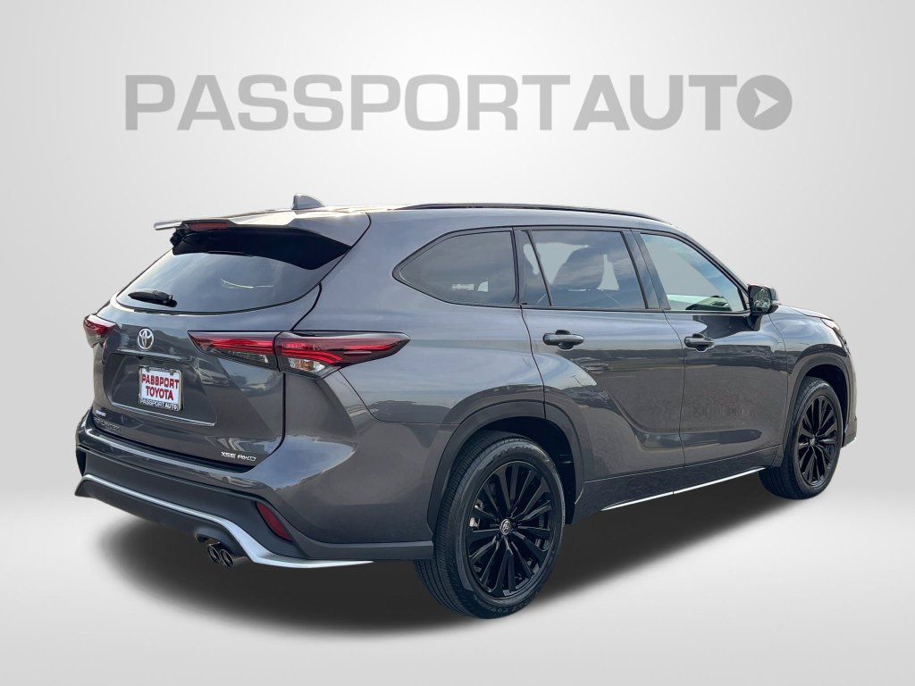Certified 2025 Toyota Highlander XSE AWD/4WD image 7