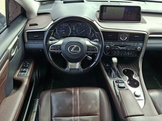 Used 2019 Lexus RX 450hL Luxury w/ Accessory Package image 11