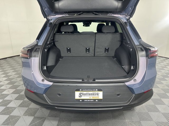 New 2026 Chevrolet Equinox EV LT image 14