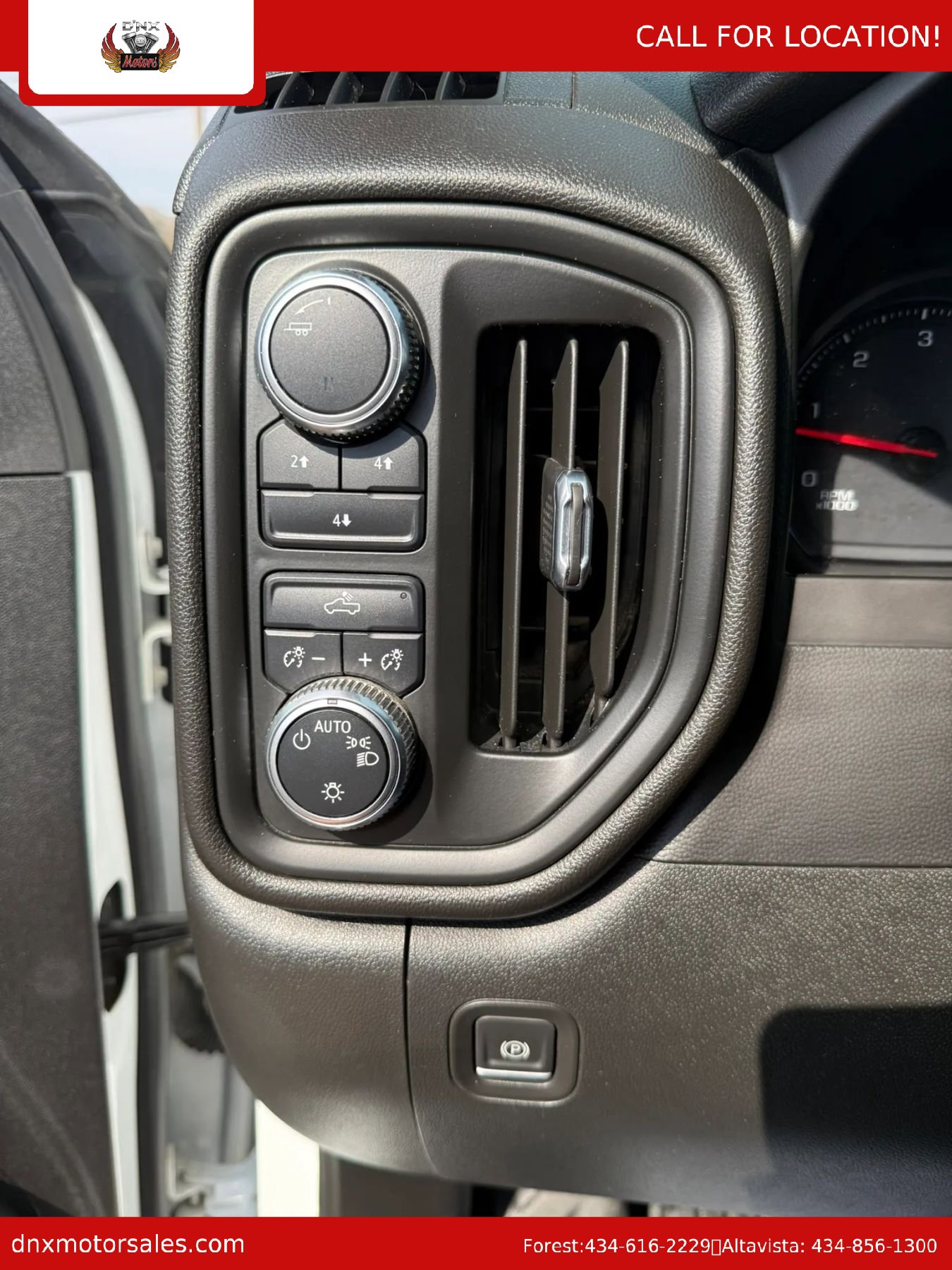 Used 2021 GMC Sierra 2500 4x4 Crew Cab w/ Gooseneck/5TH Wheel Package image 25