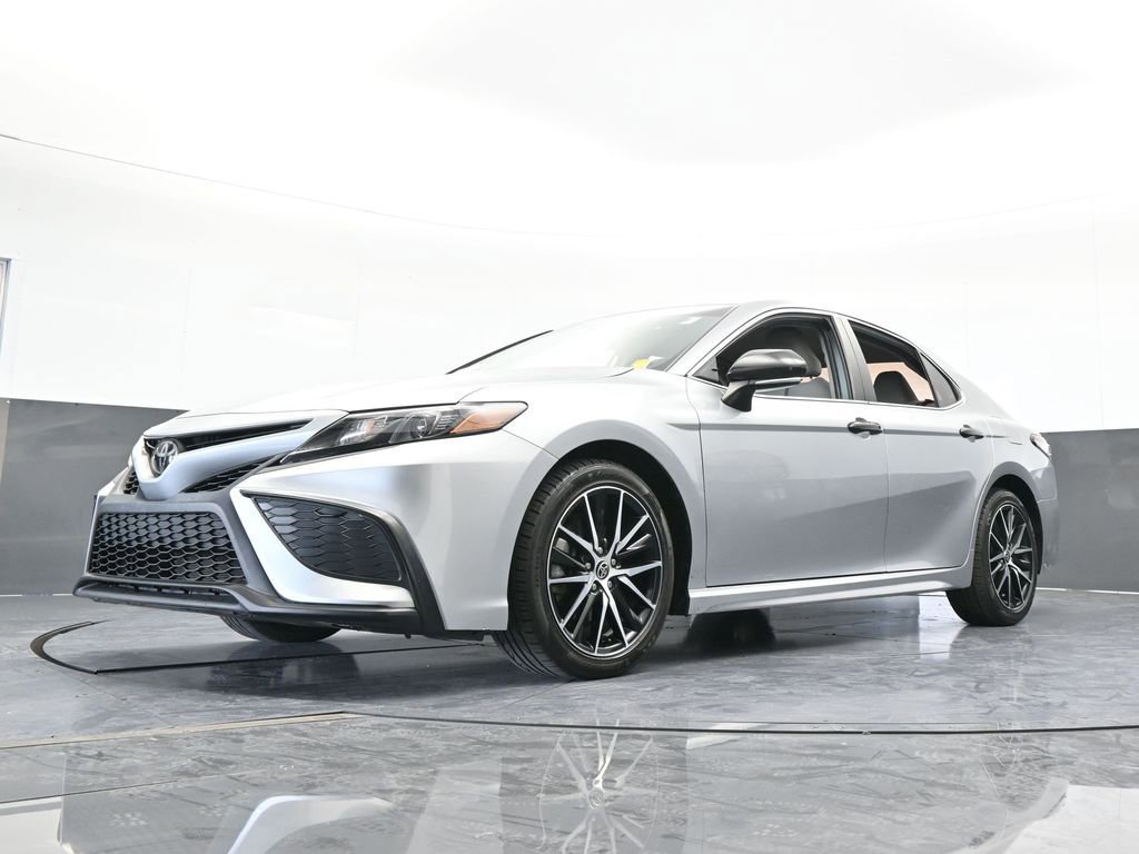 Used 2022 Toyota Camry SE image 54