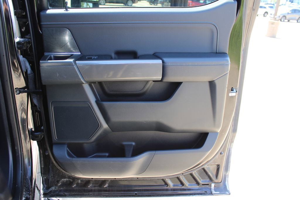 Used 2022 Ford F150 XLT w/ Equipment Group 302A High image 41