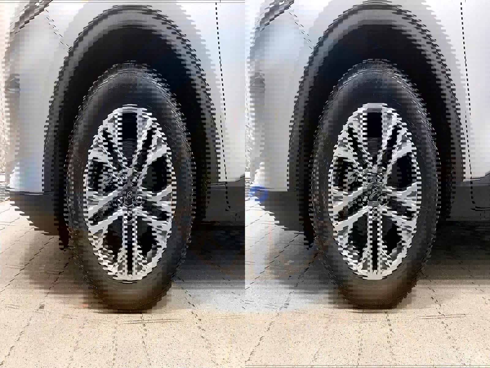 Used 2022 Ford Escape SEL w/ Technology Package image 7