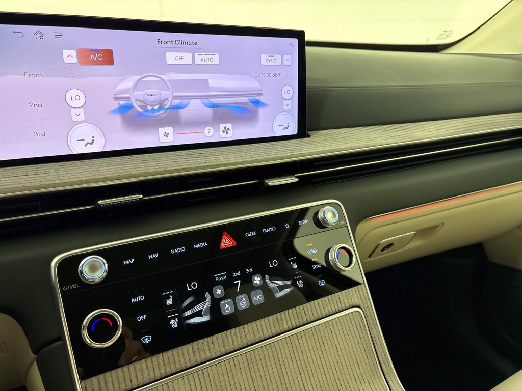 New 2027 Genesis GV80 2.5T Prestige AWD/4WD image 39