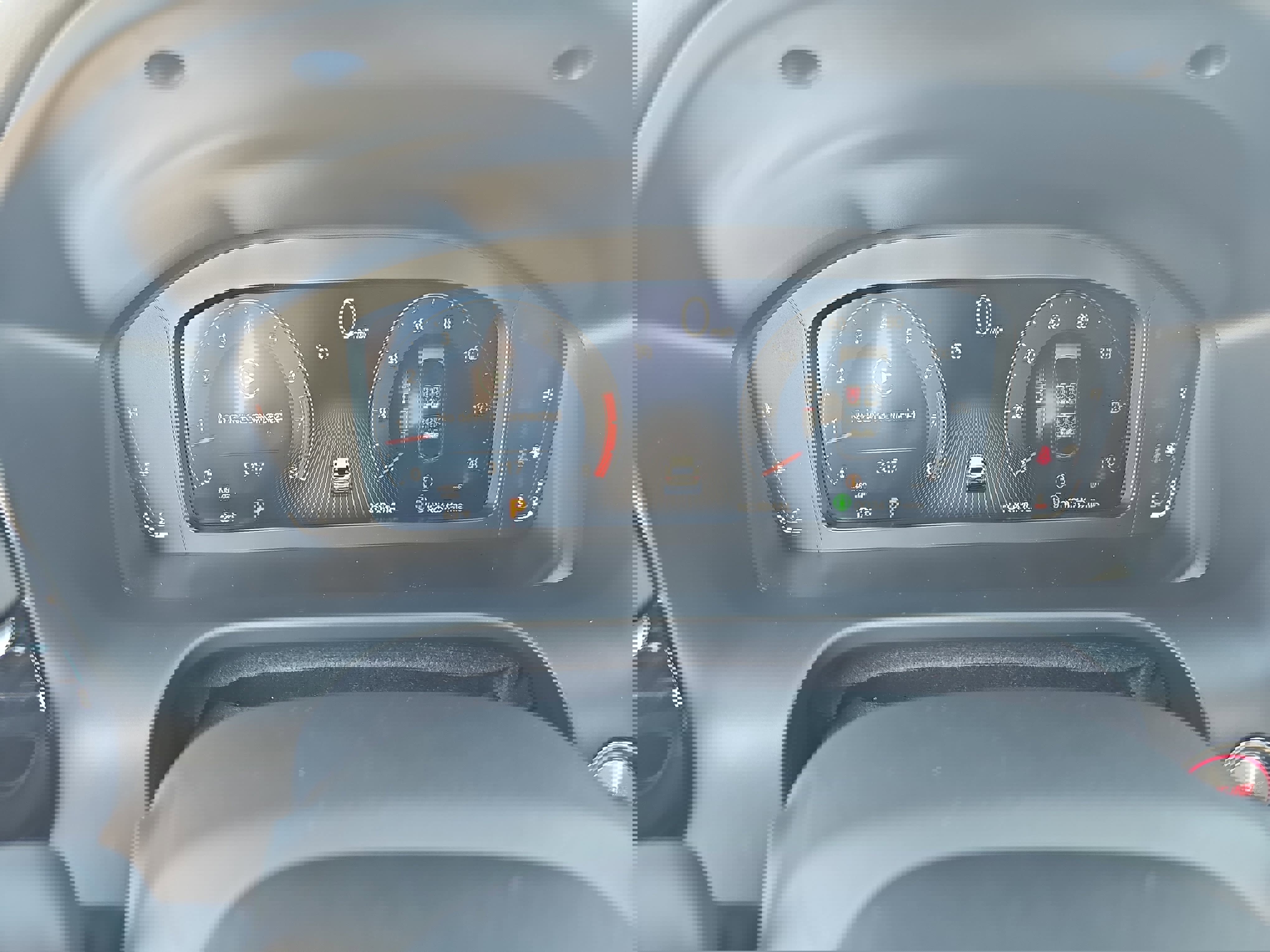 Used 2025 Acura ADX A-Spec image 19