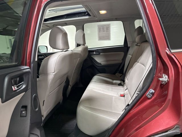 Used 2016 Subaru Forester 2.5i Touring w/ Popular Package #2 AWD/4WD image 23