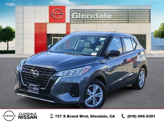 Used 2025 Nissan Kicks Play S image 1