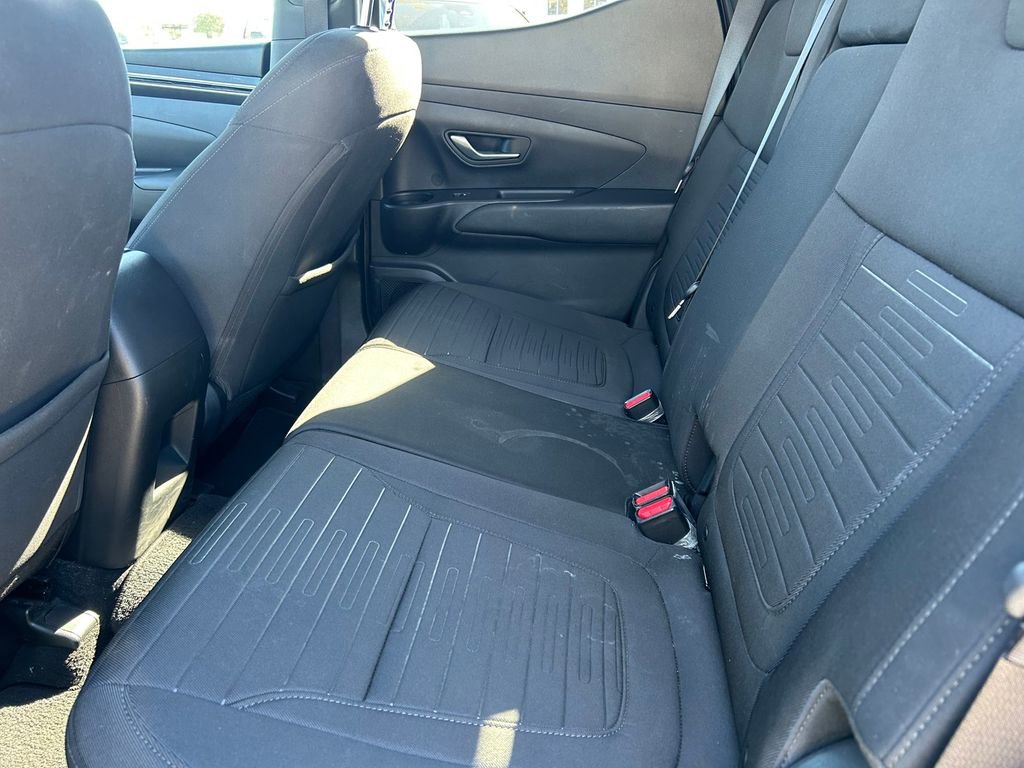 Used 2024 Hyundai Santa Cruz SE AWD/4WD image 14