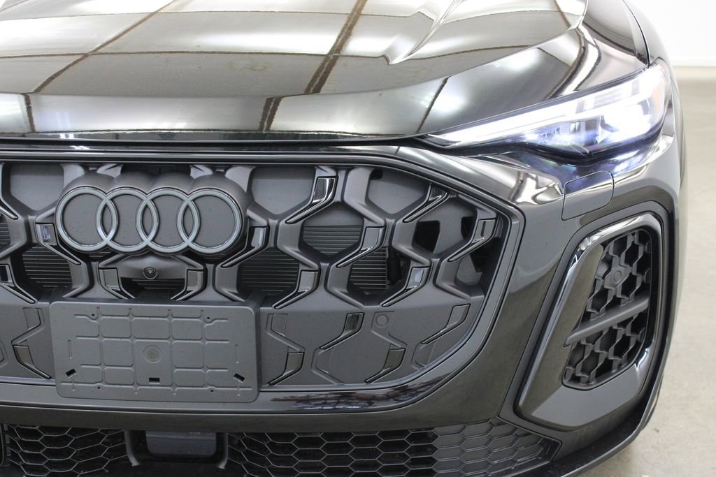 New 2026 Audi SQ5 Premium Plus image 8