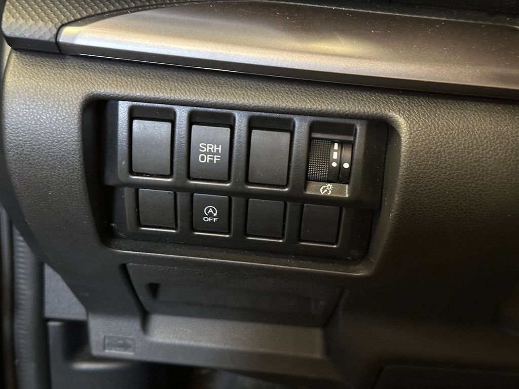 Used 2021 Subaru Forester Premium AWD/4WD image 18
