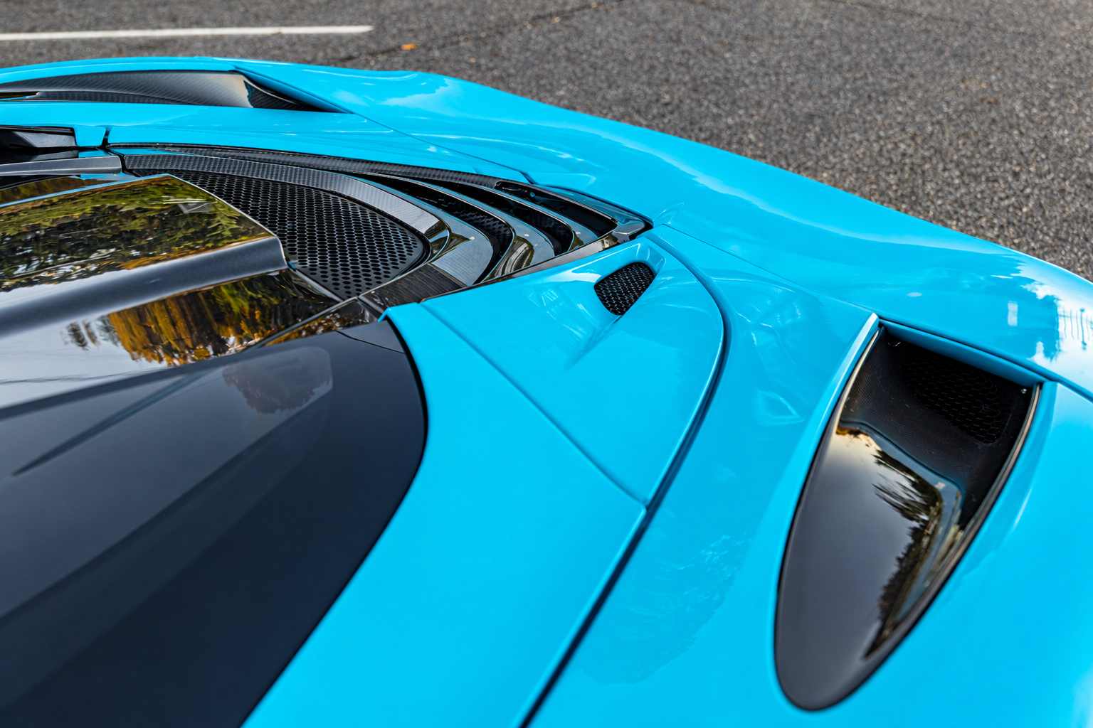 Used 2020 McLaren 720S Luxury RWD image 24