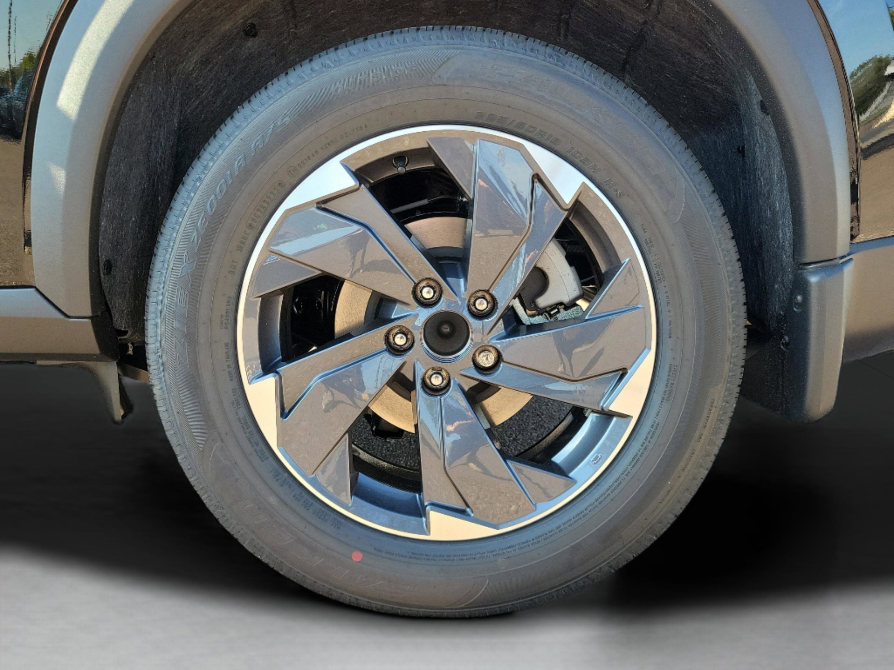 New 2026 Nissan Rogue SV w/ Cold Weather Package FWD image 7