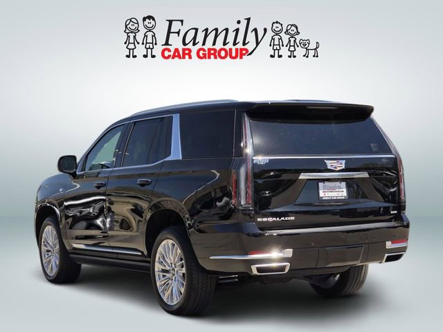 Used 2026 Cadillac Escalade Luxury RWD image 3