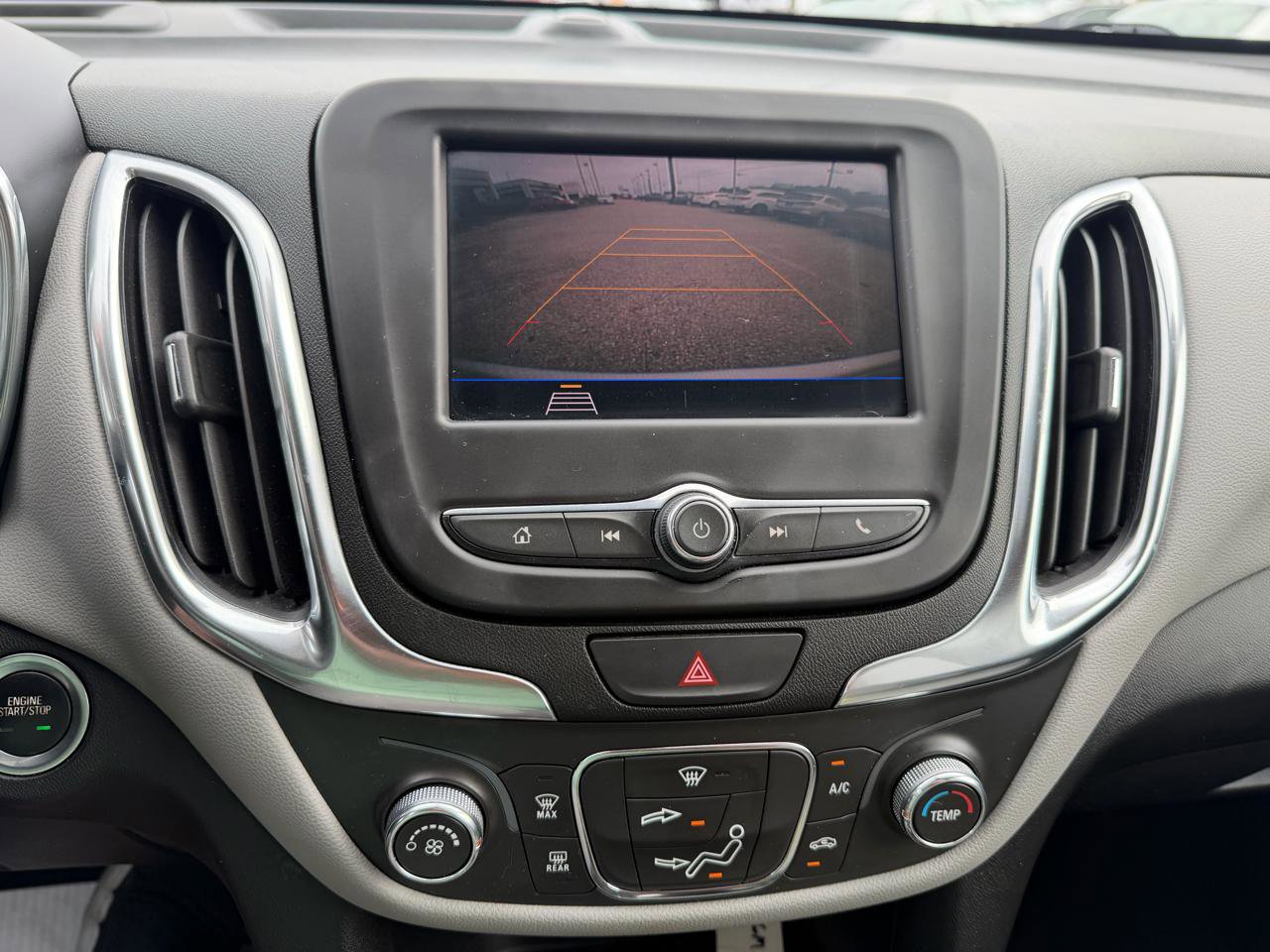 Used 2021 Chevrolet Equinox LS w/ LS Convenience Package FWD image 54