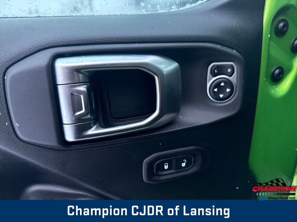 Used 2018 Jeep Wrangler Unlimited Sport S image 13