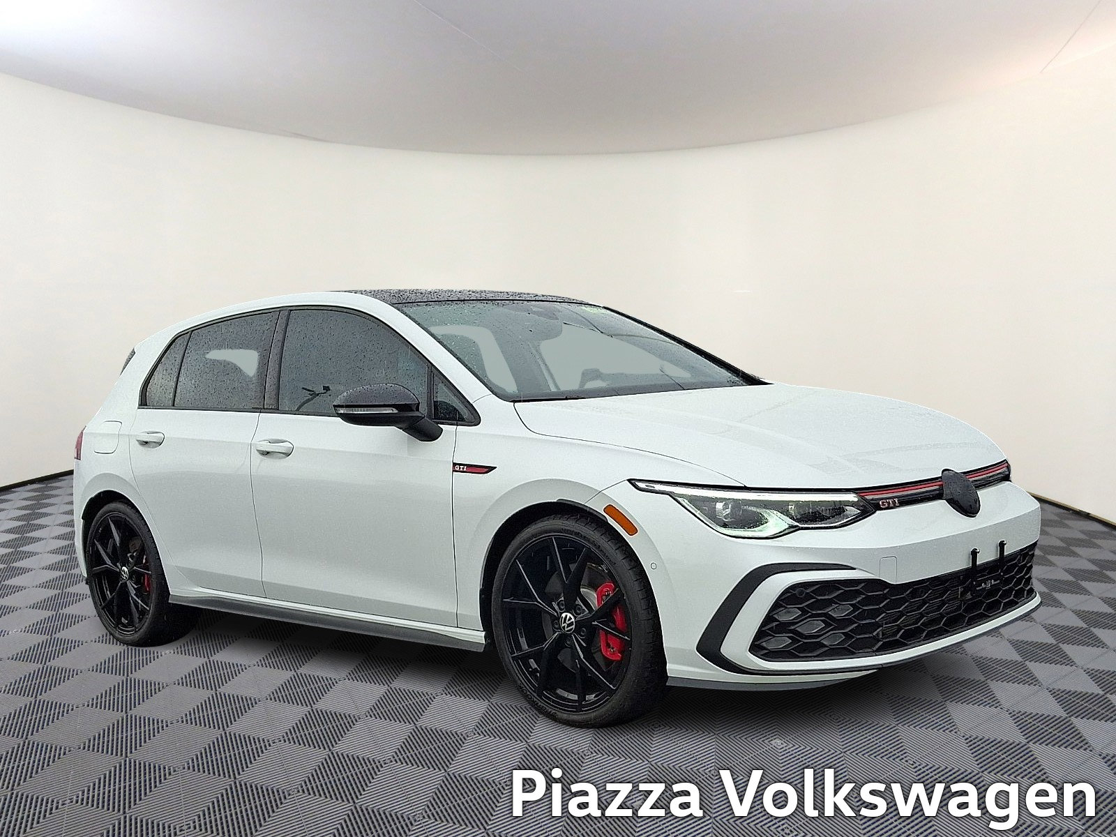 Used 2024 Volkswagen GTI Autobahn FWD image 1