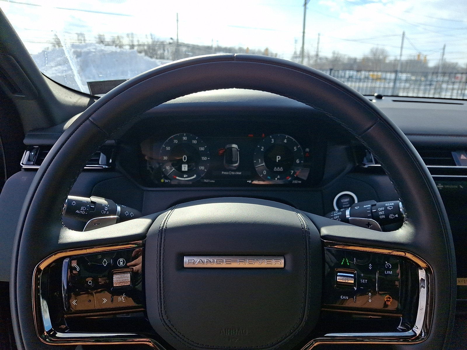 Used 2026 Land Rover Range Rover Velar Dynamic SE image 20