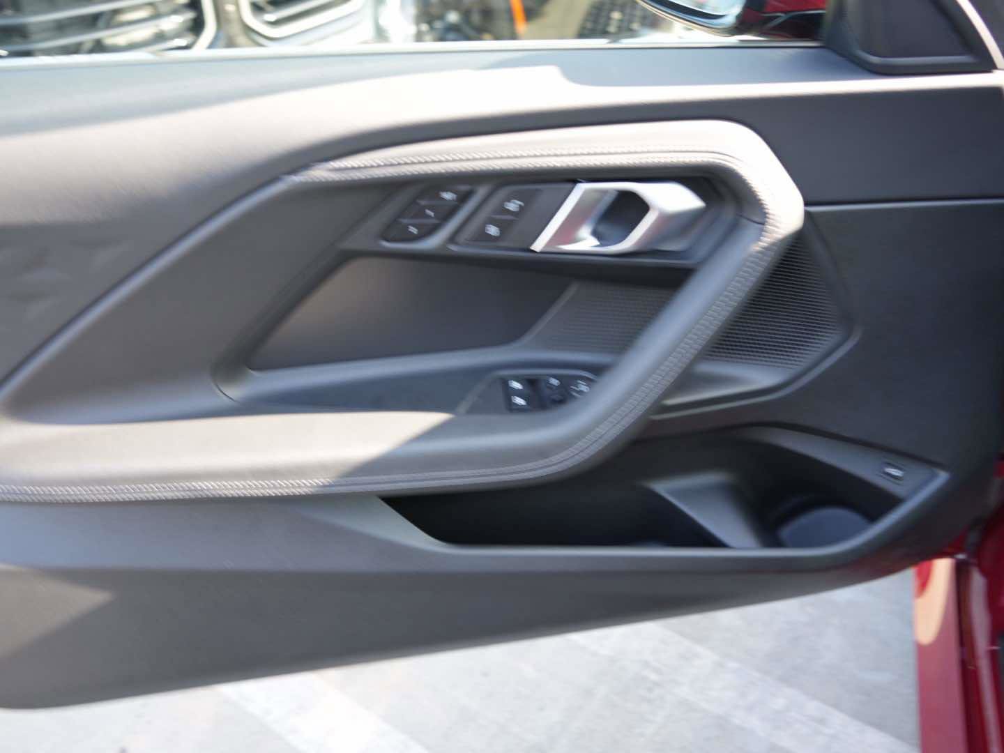 Used 2025 BMW 230i 230i Coupe RWD image 8