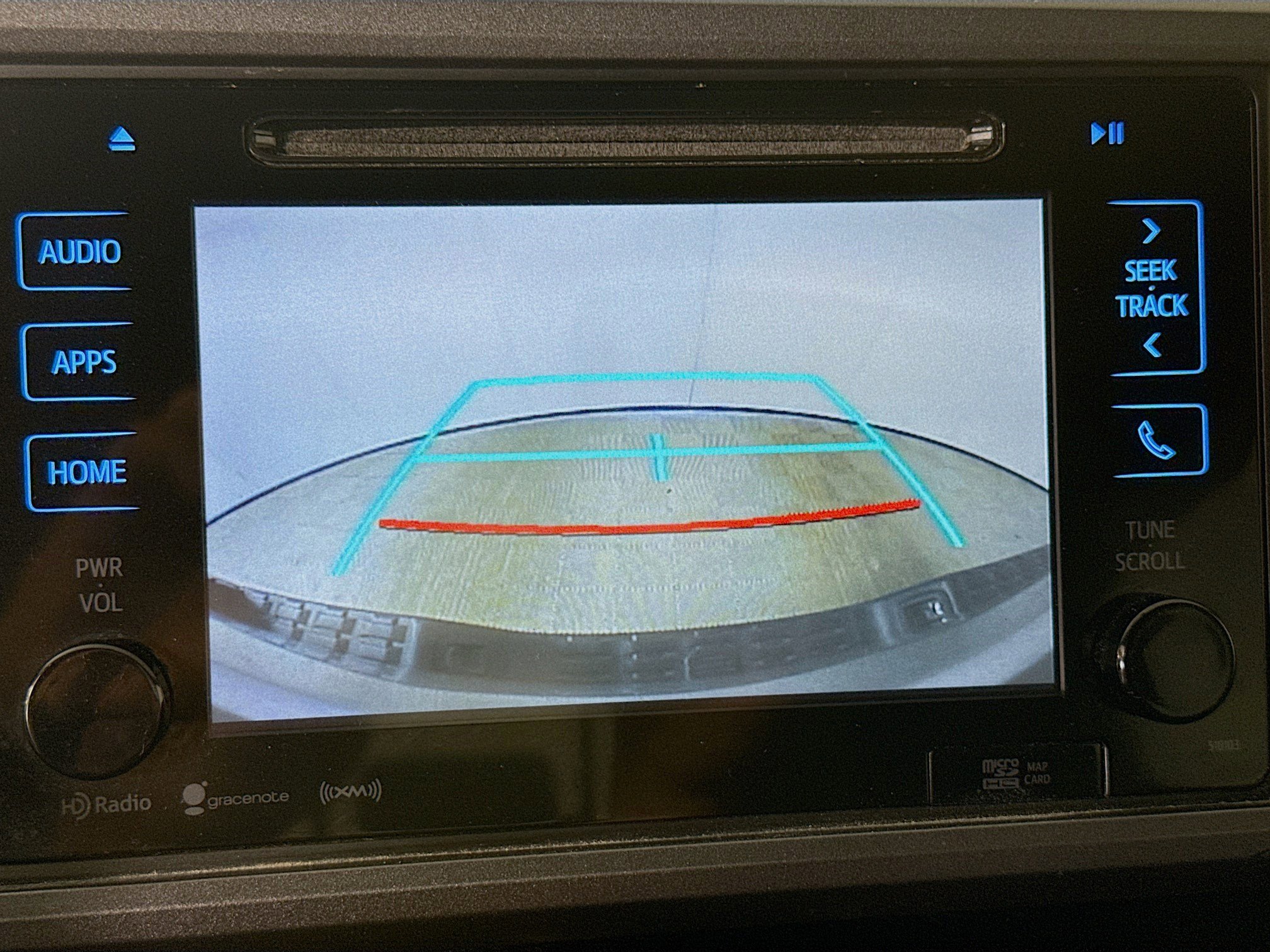 Used 2017 Toyota Tacoma SR image 19