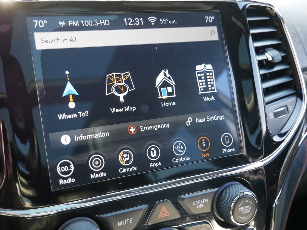 Used 2019 Jeep Grand Cherokee Summit AWD/4WD image 25