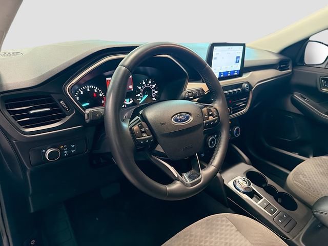 Used 2021 Ford Escape SE w/ Cold Weather Package image 11