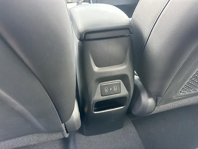 New 2026 Hyundai Venue SEL image 11