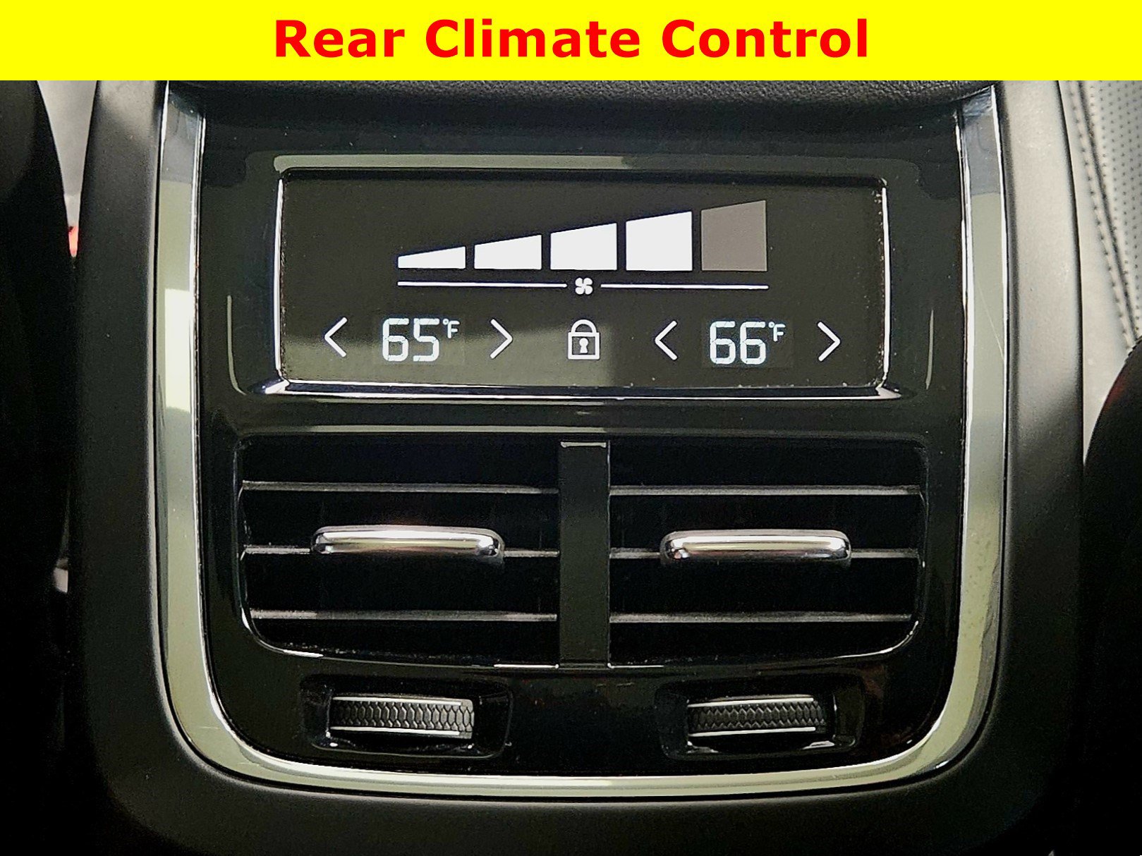 Used 2022 Volvo XC60 B5 Inscription w/ Protection Package Premier AWD/4WD image 31