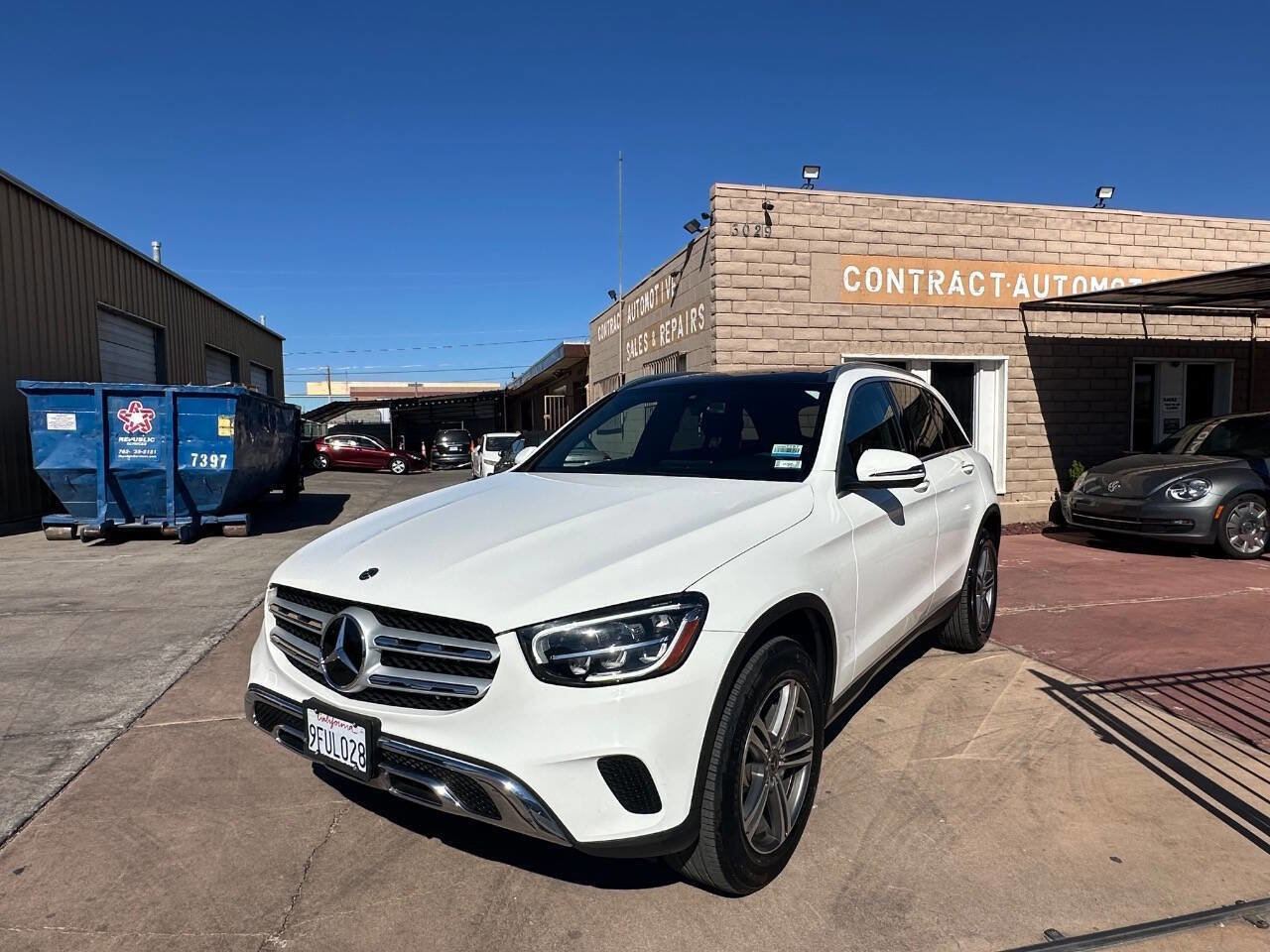 Used 2020 Mercedes-Benz GLC 300 4MATIC image 1