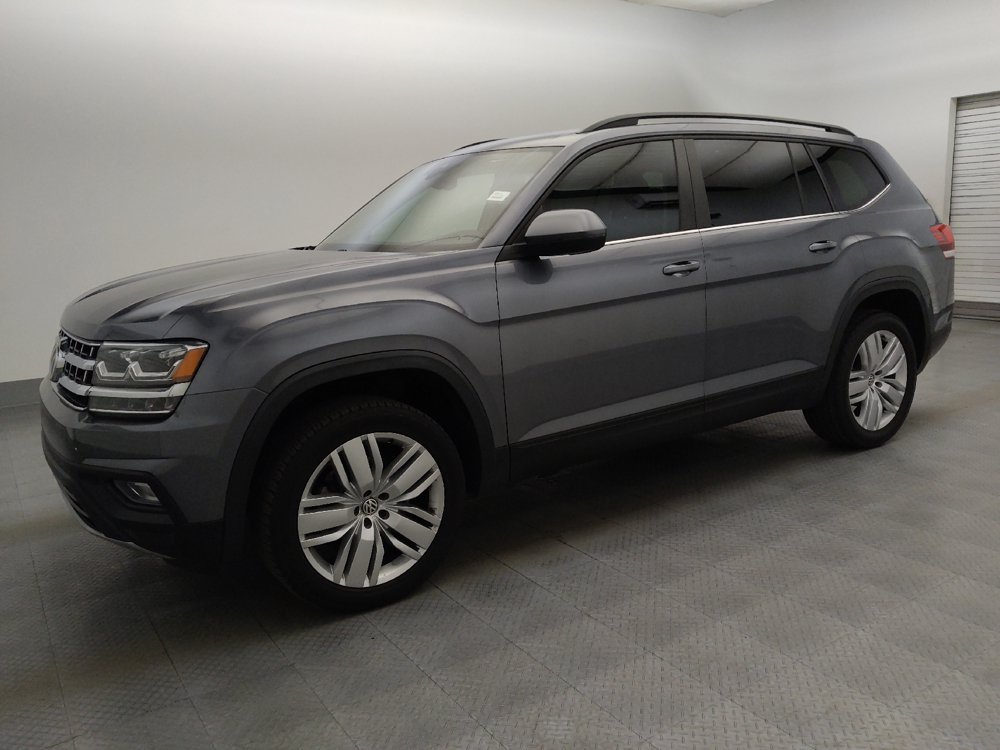 Used 2020 Volkswagen Atlas SE w/ Panoramic Sunroof Package FWD image 2