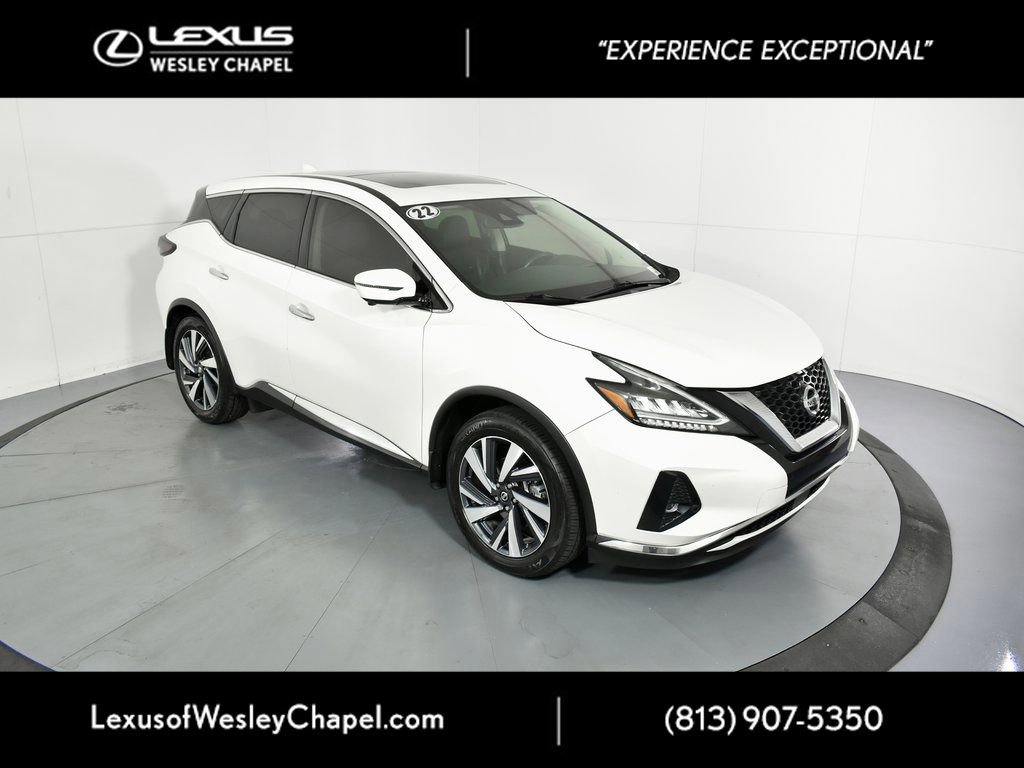 Used 2022 Nissan Murano SL w/ SL Moonroof Package image 2