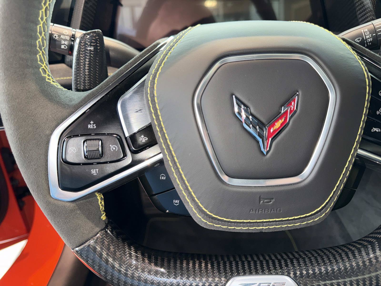 New 2027 Chevrolet Corvette Z06 w/ Stealth Interior Trim Package RWD image 31