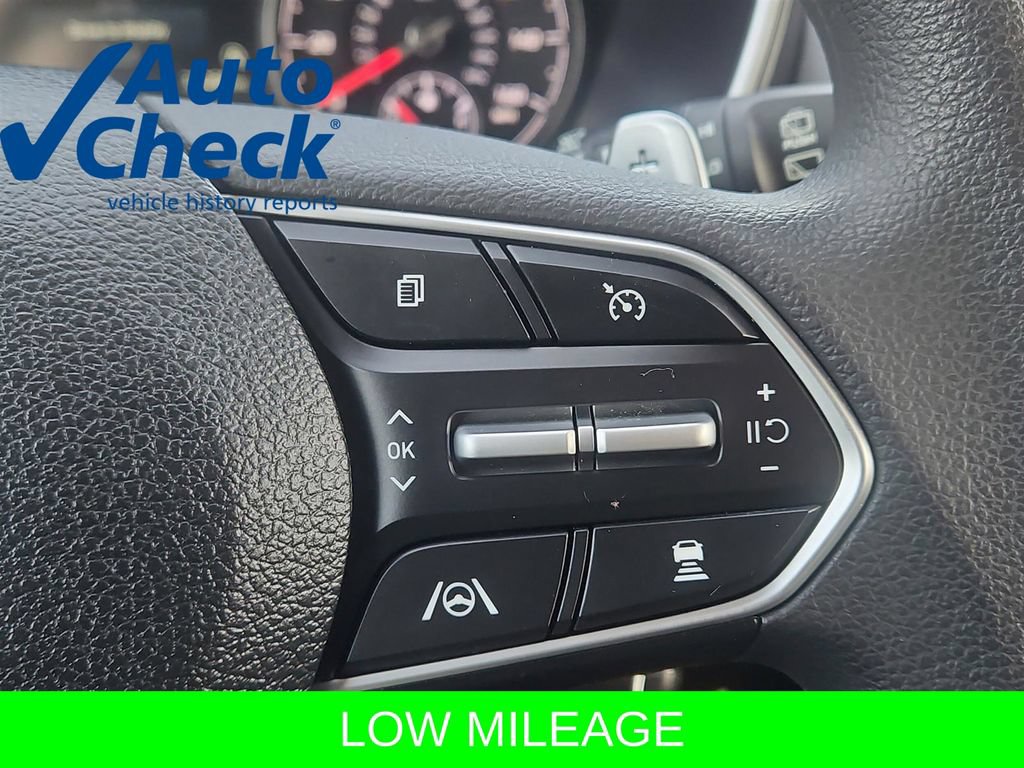 Used 2022 Hyundai Santa Fe SE AWD/4WD image 17