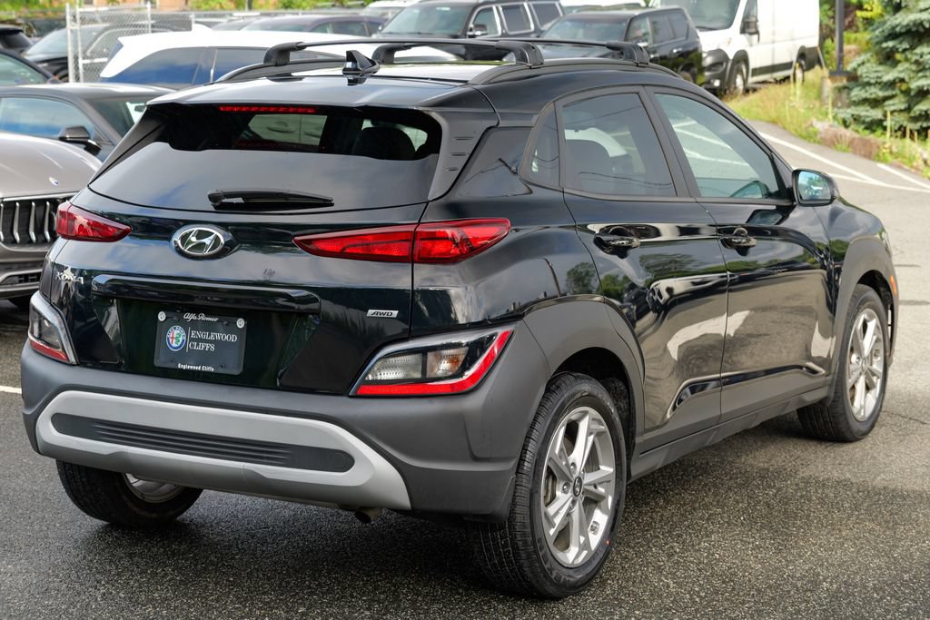 Used 2023 Hyundai Kona SEL AWD/4WD image 7